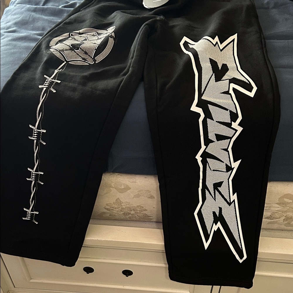 Men's Black Graphic Joggers